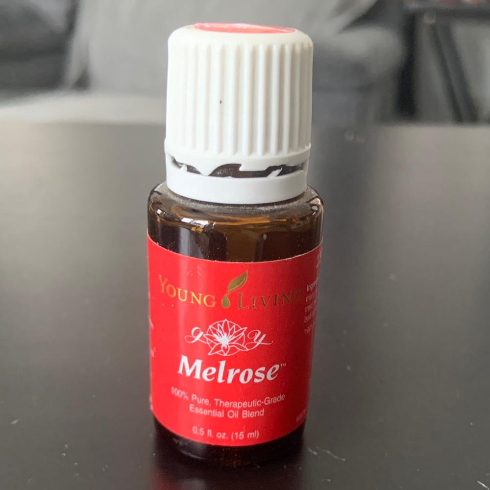 Young Living Melrose Essential Oil - Red Label, White Cap